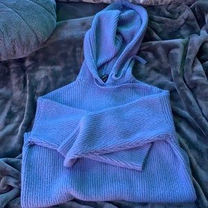 FOREVER 21 PERIWINKLE SWEATER